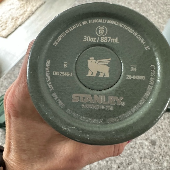 Stanley Olive Green Insulated Mug - Picture 4 of 4